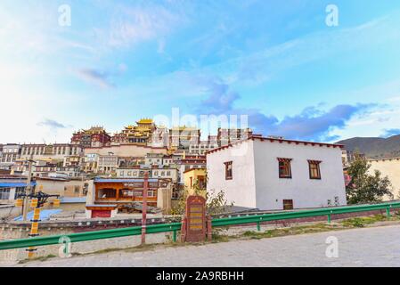 Songzanlin Monastery, or Little Potala Palace in Yunnan Province Stock Photo