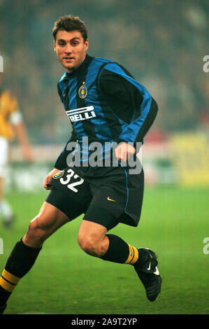 stadium Arnheim Netherlands, 9.11.2000 football: UEFA Cup