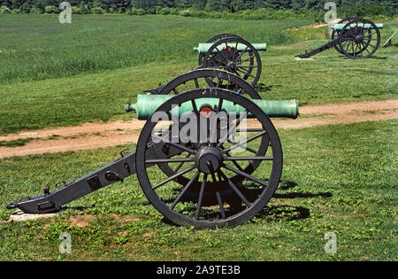 These guns are among the types of field artillery used by Union forces in the 1863 Battle of Chickamauga  between U.S. and Confederate forces during the American Civil War in northwestern Georgia, USA. The iron and bronze muzzle-loading cannons could be fired up to four times a minute by an experienced six-man crew of artillerymen. The big guns would easily devastate assaulting infantrymen, who often advanced shoulder to shoulder in mass formations. The battle was one of the bloodiest of the war with the Union suffering some 16,000 casualties, and the Confederates close to 20,000. Stock Photo