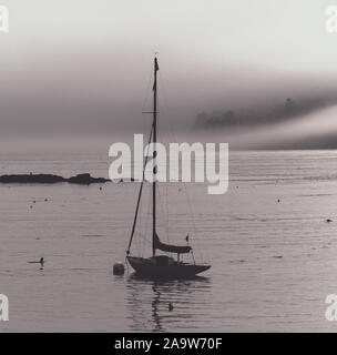 Boothbay Harbor ME Sunrise in Boothbay Harbor Stock Photo - Alamy