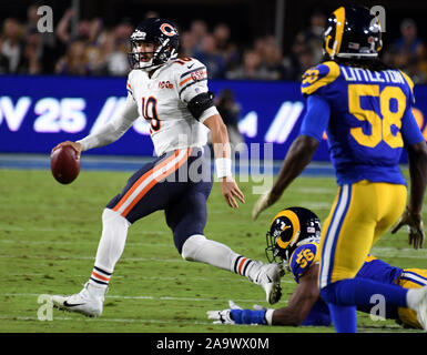 armando l sanchez on X: Bears quarterback Mitch Trubisky puts on