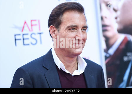 Hollywood, United States. 17th Nov, 2019. HOLLYWOOD, LOS ANGELES, CALIFORNIA, USA - NOVEMBER 17: Actor Clive Owen arrives at the AFI FEST 2019 - Premiere Of Sony Pictures Classics' 'The Song Of Names' held at the TCL Chinese Theatre IMAX on November 17, 2019 in Hollywood, Los Angeles, California, United States. (Photo by Xavier Collin/Image Press Agency) Credit: Image Press Agency/Alamy Live News Stock Photo