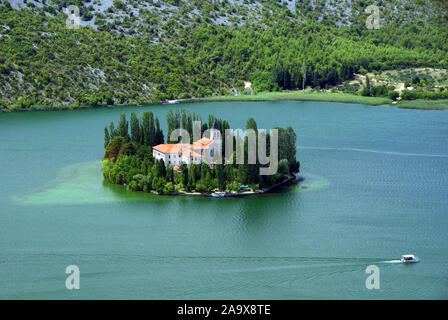 Klosterinsel Visovac in der Krka, Krka Nationalpark, Dalmatien, Kroatien Stock Photo