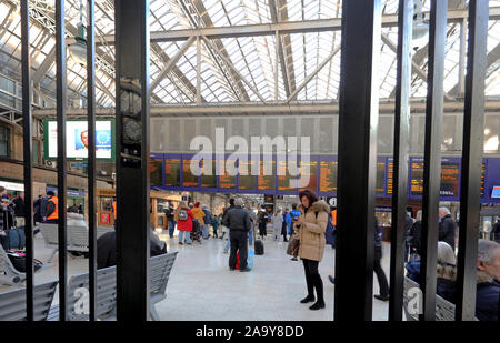 Time table Central Railway station. Glasgow Stock Photo