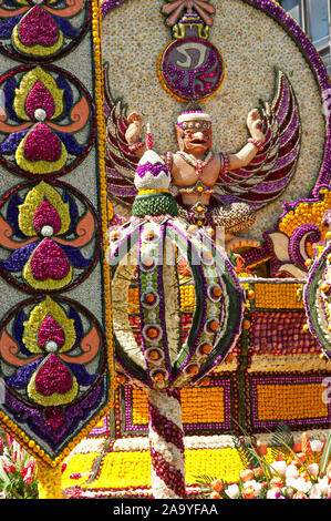 Chiang mai Thailand February 2010: flower festival Stock Photo Alamy