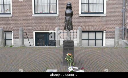 AMSTERDAM, NETHERLANDS-OCTOBER, 12, 2017: anne frank statue in amsterdam Stock Photo