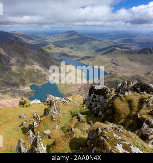 Summit of Snowdon looking down on Llyn Glaslyn and Llyn Llydaw, Wales, UK Stock Photo