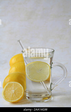 Erkältungsgetränk Heiße Zitrone / Common cold drink hot citron Stock Photo