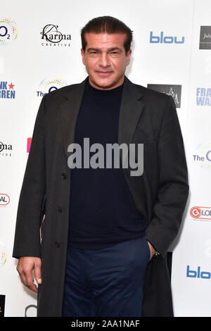 London, UK. 18th Nov, 2019. Tamer Hassan attends the Nordoff Robbins Boxing Dinner in London. Credit: SOPA Images Limited/Alamy Live News Stock Photo