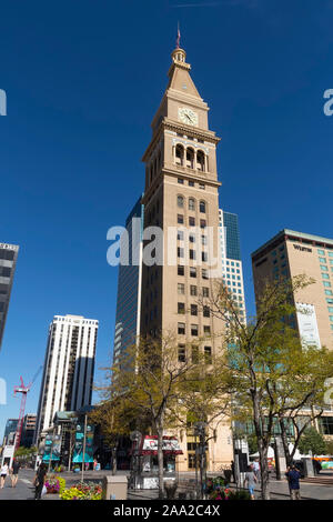 DENVER,COLORADO,AMERICA- SEPTEMBER 20,2019:Big ben on the 16th street mall in Denver, Colorado,United States of America.There are always a lot of tour Stock Photo