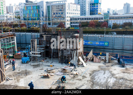 Seoul South Korea contruction workers Stock Photo