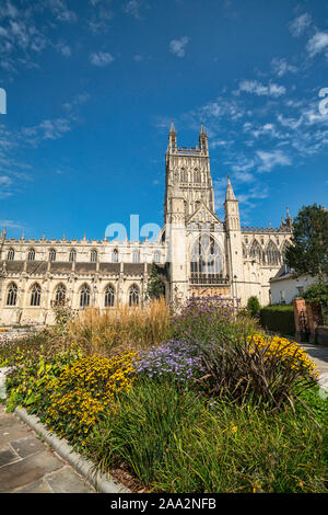 Gloucester Cathedral,  gardens, flower display,  Gloucestershire, England, UK Stock Photo