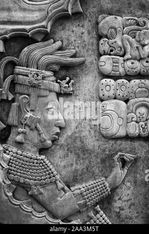 Detail of the bas-relief of Mayan king Pakal, pre-Columbian Maya civilization in Palenque, Chiapas, Mexico. UNESCO world heritage site. Stock Photo