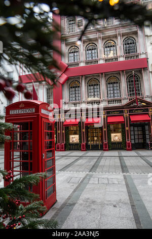 Cartier Christmas decorations, Old Bond Street, London, England, United Kingdom Stock Photo