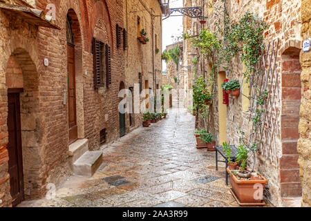 Volterra medieval town in Tuscany traditional Picturesque  houses Alley Italy Stock Photo