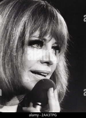 Hildegard Knef, deutsche Sängerin und Schauspielerin, Deutschland 1968. German chanson singer and actress Hildegard Knef, Germany 1968. Stock Photo