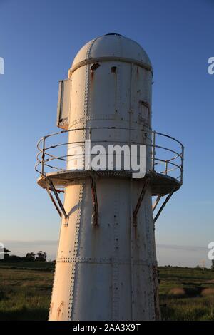 Lighthouse, Thorngumbald Clough low light Stock Photo
