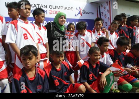 Sayeeda Warsi, for the 2012 London Olympics Accord mission 'towards lasting peace', in Banda Aceh, Sumatra, Indonesia Stock Photo