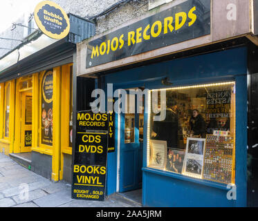 Mojo Records in  Merchants Arch, Temple Bar, Dublin,  a store selling vinyl records Stock Photo