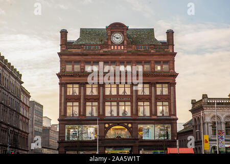 Belfast,UK 21st Jan 2015 Bank Buildings Belfast Primark store before fire Stock Photo