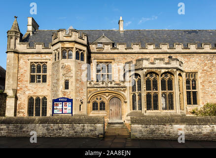 15th century building of the music faculty in Cathedral School founded 909AD. Wells, Mendip, Somerset, England, UK, Britain Stock Photo