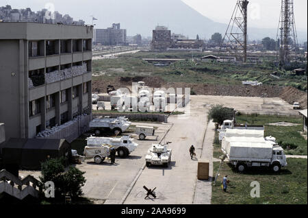 5th August 1993 During the Siege of Sarajevo: the French UN base, next to the BHRT Building (television centre), in the west of the city. Stock Photo