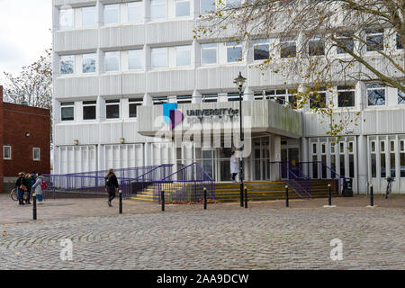 University of Portsmouth, the King Henry Building, in Portsmouth city ...