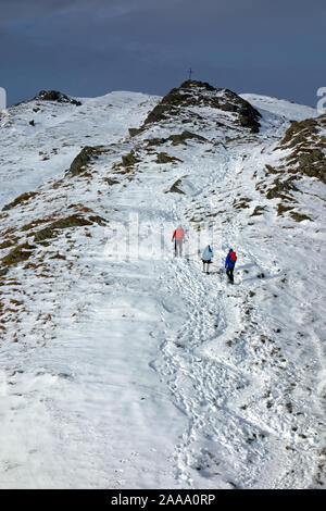 Hillwalkers near the summit of Ben Ledi, near Callander, Stirlingshire, Scotland Stock Photo