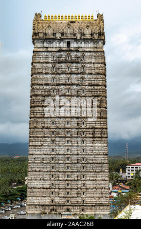 Magnificent 20-storeyed Gopuram at entrance of Lord Shiva Temple in Murdeshwara constructed in Dravidian architecture of Medieval South India. - Image Stock Photo