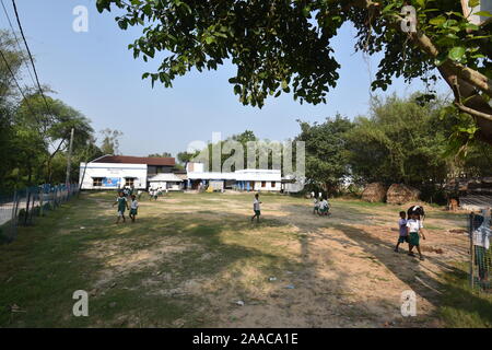 Birsingha Vidyasagar Primary School. Birsingha village (birthplace of Ishwar Chandra Vidyasagar), West Midnapore, West Bengal. India. Stock Photo