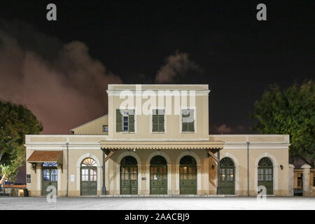 Tel Aviv, Israel. 13th May, 2018. View of the main building of the Old Train Station of Tel Aviv. The extensive complex is part of the historic railway line between Jaffa and Jerusalem. Today the station is a tourist attraction and a popular meeting place for Tel Aviv's youth. The cultural and recreational area is called HaTachana, the station. Credit: Stephan Schulz/dpa-Zentralbild/ZB/dpa/Alamy Live News Stock Photo