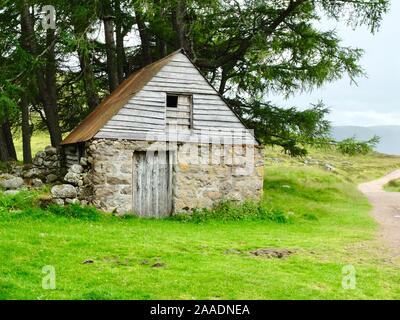 An old stone barn in a field Stock Photo