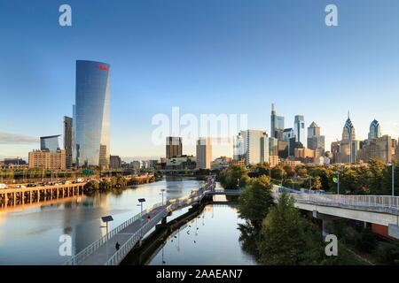 Philadelphia Skyline and Highway 76 with Schuylkill River Park Boardwalk in summer at night, Philadelphia, Pennsylvania, USA Stock Photo