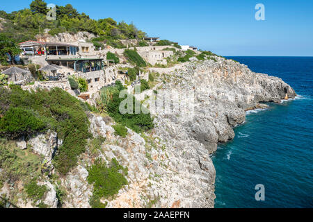 Bar Ristorante L'Incanto on headland above Channel Ciolo near Gagliano del Capo on Adriatic Coast of Apulia (Puglia) in Southern Italy Stock Photo