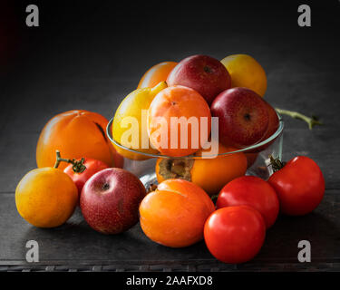 https://l450v.alamy.com/450v/2aafxd8/beautiful-fresh-fruits-assorted-fruits-colorfulclean-eatingfruit-background-2aafxd8.jpg