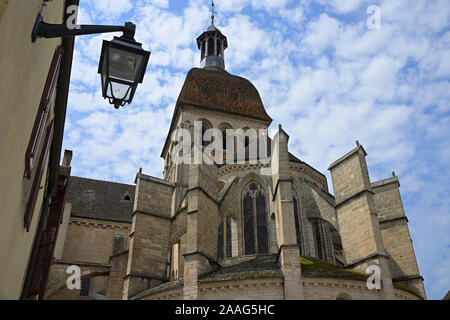The collegiate church of Notre-Dame (Basilique Notre Dame), Beaune FR Stock Photo