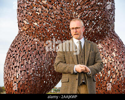 Unveiling of  bear sculpture to celebrate life of John Muir by Scottish sculptor Andy Scott, Dunbar, East Lothian, Scotland, UK Stock Photo