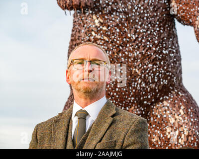 Unveiling of bear sculpture to celebrate life of John Muir by Scottish sculptor Andy Scott, Dunbar, East Lothian, Scotland, UK Stock Photo