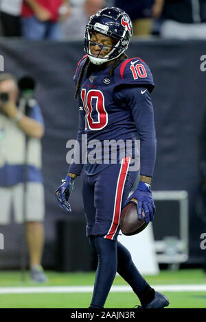 October 27, 2019: Houston Texans wide receiver DeAndre Hopkins (10) during  the 2nd quarter of an NFL football game between the Oakland Raiders and the  Houston Texans at NRG Stadium in Houston