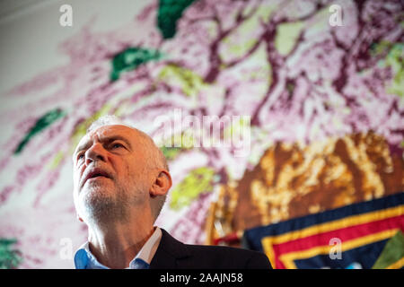 Staffordshire, UK. 22 November 2019. Labour leader Jeremy Corbyn at a Labour rally in Fenton, Stoke-on-Trent. The Stoke South seat is marginal with the Conservatives holding a majority of just over 600 votes. Credit: Benjamin Wareing/ Alamy Live News Stock Photo