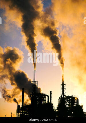 Emmissions being released into the atmosphere from a Petrochemical works At Seal Sands on Teeside, UK. Stock Photo
