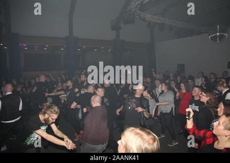 Welle: Erdball live in der KulturBrauerei Görlitz am 22.11.2019 Stock Photo