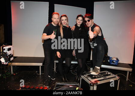 Welle: Erdball live in der KulturBrauerei Görlitz am 22.11.2019 Stock Photo