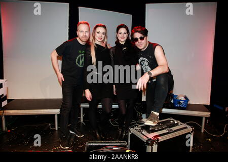 Welle: Erdball live in der KulturBrauerei Görlitz am 22.11.2019 Stock Photo