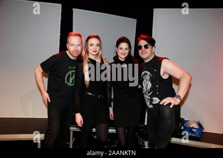 Welle: Erdball live in der KulturBrauerei Görlitz am 22.11.2019 Stock Photo