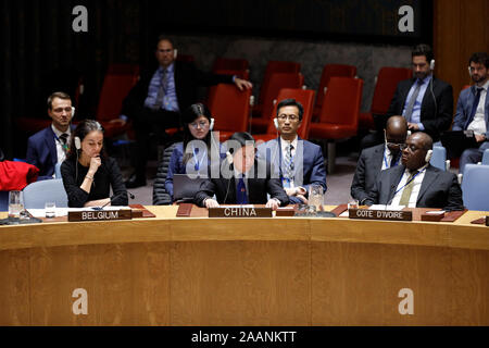 (191123) -- UNITED NATIONS, Nov. 23, 2019 (Xinhua) -- Wu Haitao (C, front), China's deputy permanent representative to the United Nations, addresses a Security Council meeting on Syrian political process at the UN headquarters in New York, Nov. 22, 2019. The Chinese envoy on Friday called for adherence to a political solution to the Syria crisis. 'Political solution is the only way out for the Syria issue. This is a consensus of the international community,' stressed Wu. The members of the Syrian Constitutional Committee should put the interests of their country and people first and reach c Stock Photo