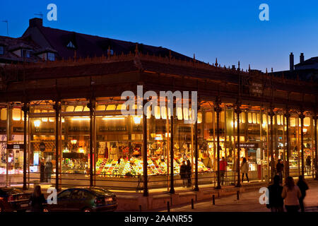 Mercado de san Miguel, Madrid, Spain. Stock Photo