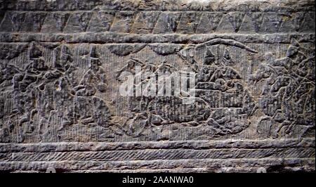 Nanyang, China's Henan Province. 22nd Nov, 2019. A piece of stone carving is on display at the Nanyang Stone-Carved Art Museum in Nanyang, central China's Henan Province, Nov. 22, 2019. Founded in 1935, the Museum of Han Dynasty Stone Carvings features more than 2,000 stone carving exhibits unearthed in mausoleums built between the late third century BC and the early third century AD. Credit: Feng Dapeng/Xinhua/Alamy Live News Stock Photo