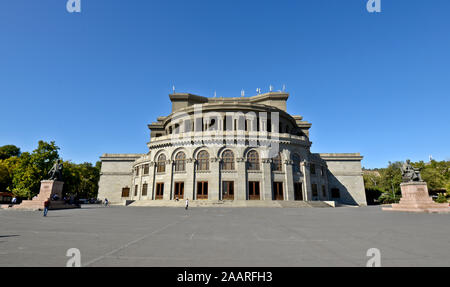 Yerevan Opera Theatre, Freedom Square, Yerevan, Armenia Stock Photo - Alamy