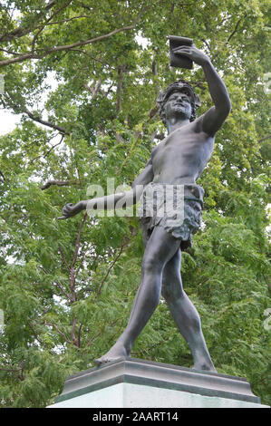 The Greek Actor ( l’Acteur Grec ): Bronze statue by sculptor Baron Charles Arthur Bourgeois. Jardin du Luxembourg, Paris, France. Stock Photo